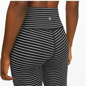 Lululemon Wunder Under High-Rise Tight Luxtreme Parallel Stripe Black White Sz 6